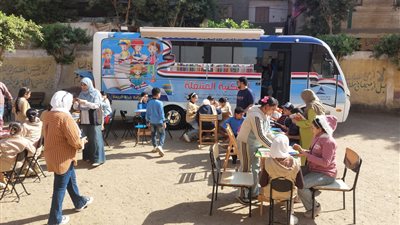 لدعم الوعي الثقافي بالمدارس.. أنشطة ثقافية وفنية متنوعة للمكتبة المتنقلة بالمنوفية 