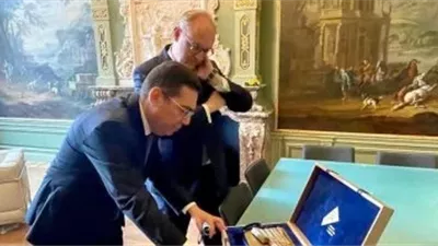 الرئيس السيسي يدعو ملك هولندا للمشاركة في افتتاح المتحف المصري الكبير