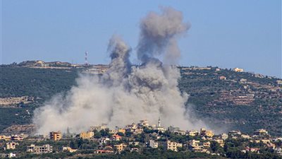 تستهدف سلسلة جبال في البقاع.. غارات للاحتلال الإسرائيلي على لبنان