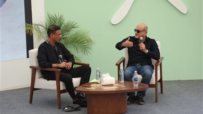 شريف عرفة يكشف أسرار الفنانين: أحمد زكي لم يكن أب عظيم