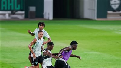 موعد مباراة الأهلي السعودي أمام الغرافة و القنوات الناقلة