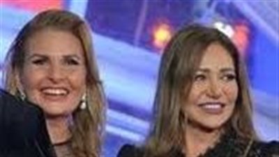 ليلى علوي عن يسرا: «قلبها أبيض.. بتصلي وتسبّح وقريبة من ربنا»