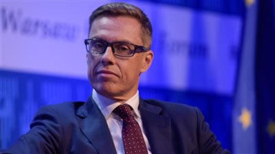 رئيس فنلندا: أود أن أكون وسيطًا بين ترامب وزيلينسكي لحل الأزمة الأوكرانية