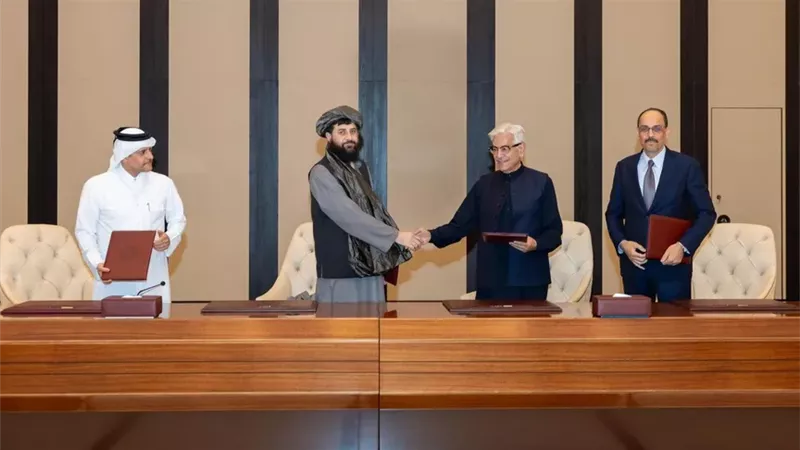 وزير الدفاع الباكستاني
