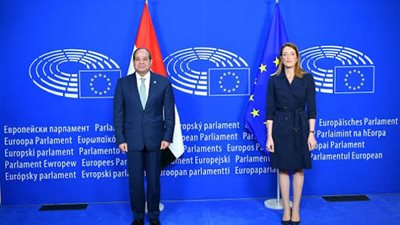 رئيسة البرلمان الأوروبي تثني على جهود الرئيس السيسي في وقف حرب غزة