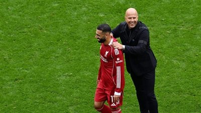 سلوت يدافع عن محمد صلاح: آخر ما يقلقني هو عودته للتسجيل.. وسيستعيد شراكته قريبًا