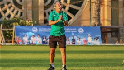 نبيل الكوكي يدرس نقاط ضعف الاتحاد الليبي قبل مواجهة في القاهرة 