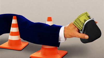 تحركات ترامب تشكل سابقة خطيرة وتستنزف السلطة الأساسية للكونجرس.. مسؤولون ومحامون يحذرون