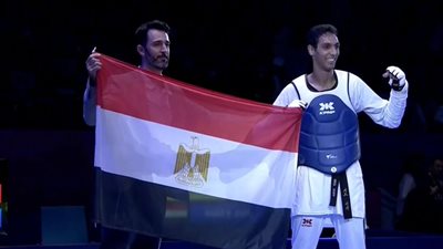 سيف عيسى يتوج بذهبية بطولة العالم للتايكوندو في الصين