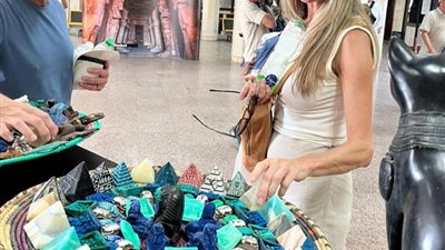 مطار أبو سمبل يستقبل السائحين لظاهرة تعامد الشمس على معبد رمسيس الثاني