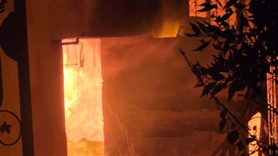 القصة الكاملة لحريق مخزن بويات داخل فيلا بدورم في مدينة الشروق (صور)