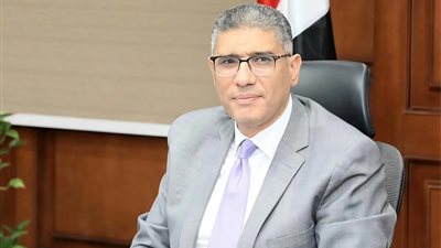 محافظ الجيزة يشكل غرفة عمليات ورفع درجة الاستعدادات لافتتاح المتحف الكبير 