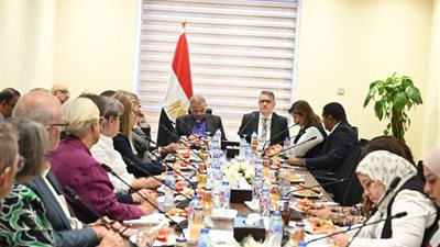 وفد الهيئة القبطية الإنجيلية يزور لجنة حقوق الإنسان بالنواب لبحث سبل تعزيز التعاون المشترك