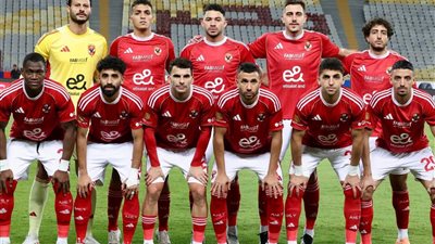 سقوط جديد للمارد الأحمر.. الأهلي يواصل نزيف النقاط بالتعادل أمام المصري