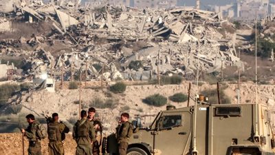 جيش الاحتلال يستهدف مجموعة مسلحة تجاوزت الخط الأصفر جنوب غزة