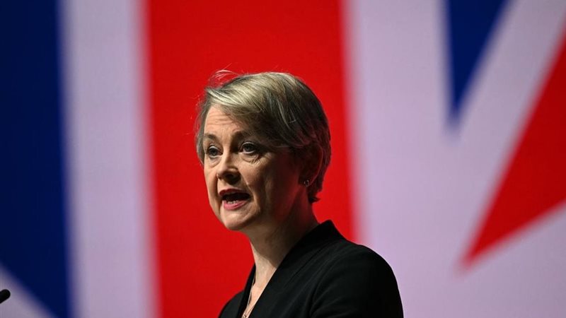 وزيرة الخارجية البريطانية