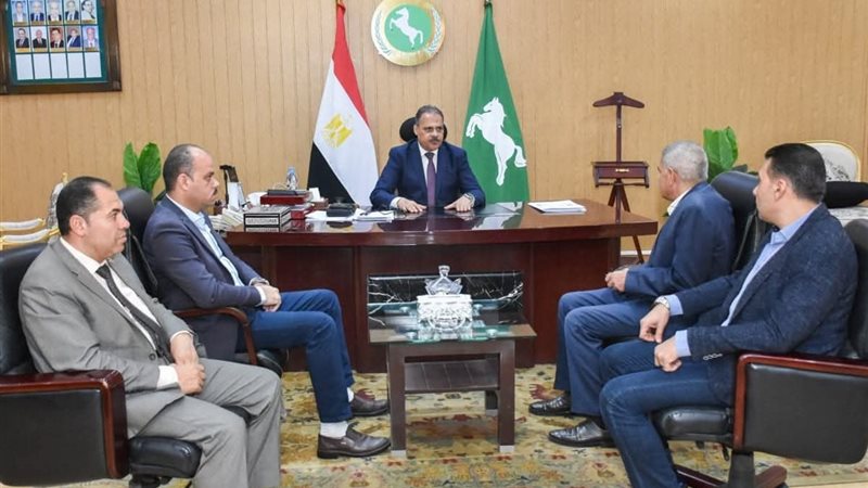 محافظ الشرقية 