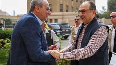 وزير قطاع الأعمال ومحافظ الغربية يتابعان تنفيذ المرحلة الثانية من تطوير “غزل المحلة”