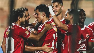 بهدف بن شرقي.. الأهلي يضع قدماً على طريق التتويج ببطولة السوبر في الشوط الأول