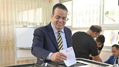 انتخابات مجلس النواب.. النائب عصام هلال عفيفي يدلي بصوته في لجنة بالحوامدية