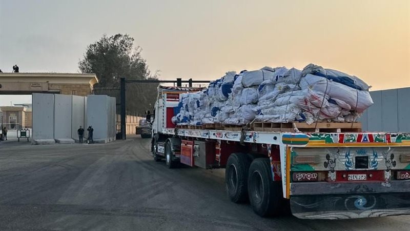 قافلة مساعدات