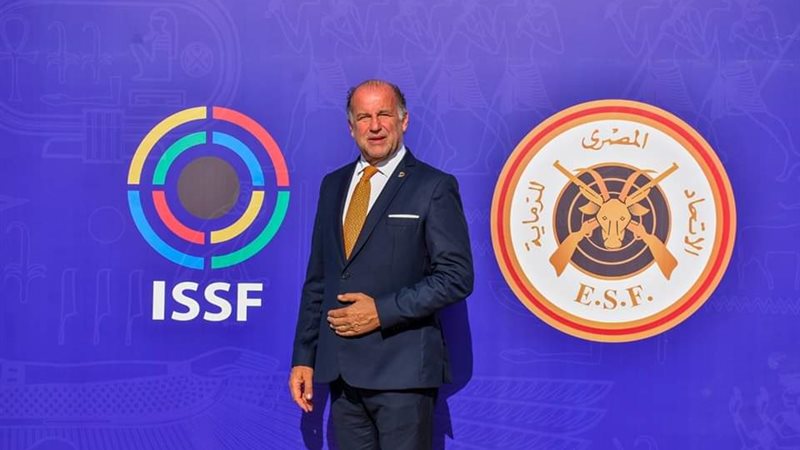 لوتشيانو روسي رئيس