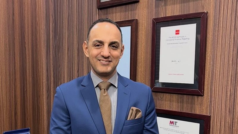 الدكتور محمد عبد