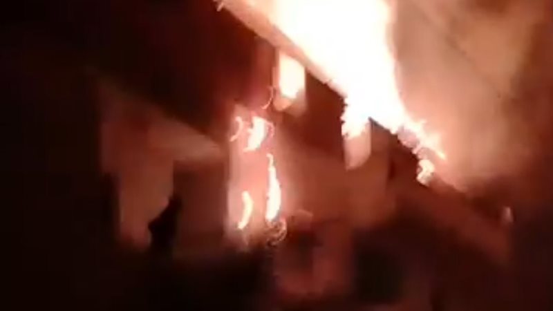 حرائق غامضة تُثير