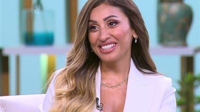 دينا الشربيني تقاضي مروة صبري وصفحات التواصل الاجتماعي بتهمة «السب والتشهير»