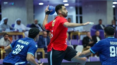 الأهلي يهزم سموحة ويتوج بكأس السوبر المصري لكرة اليد