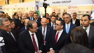 وزير الاستثمار: الصناعات النسيجية ركيزة استراتيجية لزيادة الصادرات المصرية