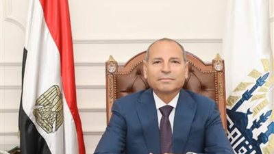 محافظ القاهرة يعتمد حركة تنقلات لتعزيز جودة التعليم بالإدارات التعليمية