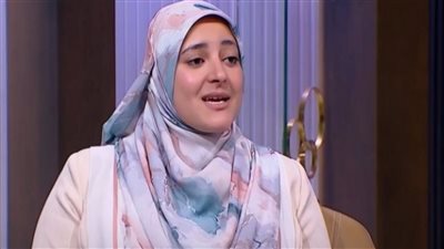 هل كتابة قائمة منقولات حق للزوجة مع عدم إحضِارها شيئا للمنزل؟ أمينة الفتوى تجيب