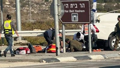 حماس تعقّب على حادثة الدهس والطعن في غوش عتصيون: شعبنا يملك حق مقاومة الاحتلال