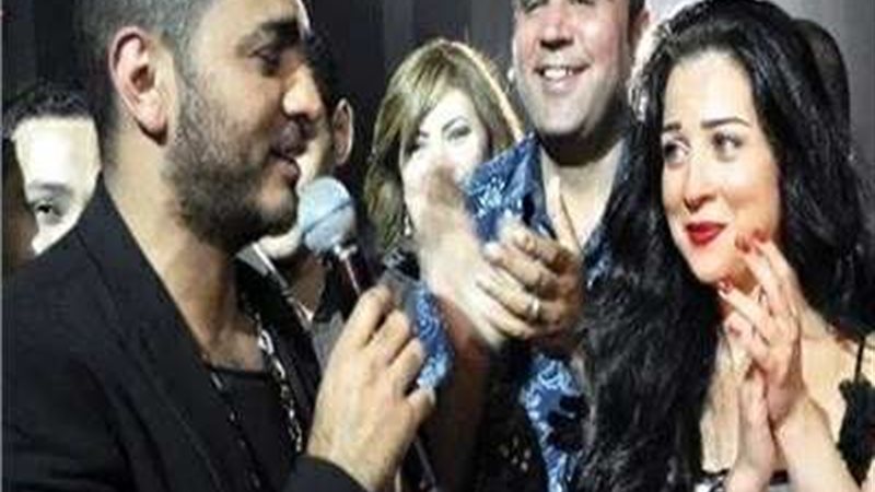 تامر حسني و مي عز