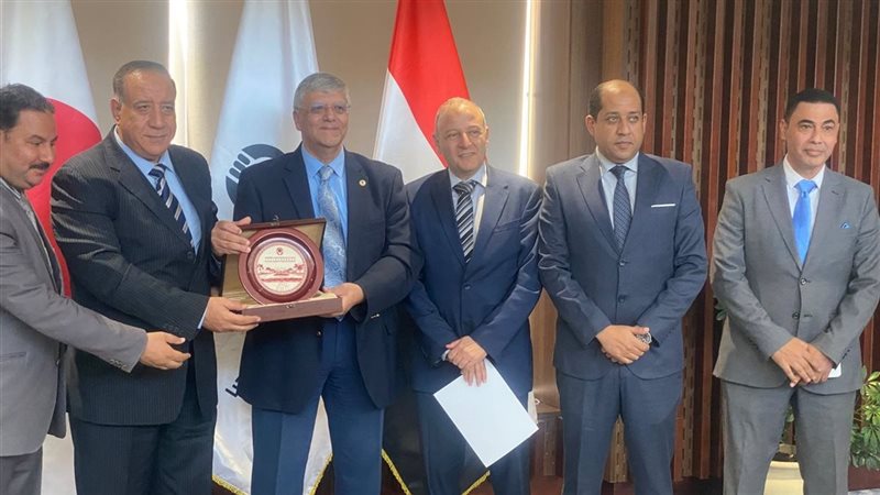 جانب من لقاءالصحفيين