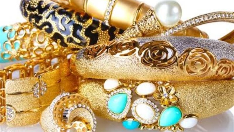 تراجع أسعار الذهب