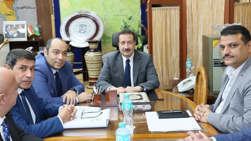 أثناء الإجتماع 