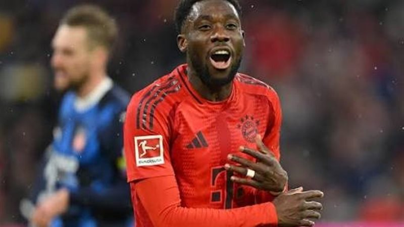 الفونسو ديفيز