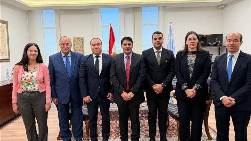 دكتور محمود كارم