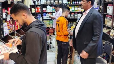 تحرير 479 محضر تمويني.. وضبط كميات من الدقيق والسكر خلال أسبوع بسوهاج