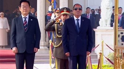 مراسم استقبال رسمية لرئيس كوريا الجنوبية وقرينته في قصر الاتحادية