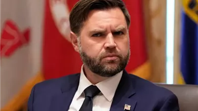 نائب الرئيس الأمريكي: خطة السلام بين روسيا وأوكرانيا يجب أن تحظى بقبول الطرفين