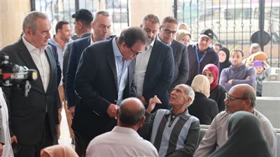 وزير الصحة يفتتح أعمال تطوير مستشفى المطرية والمعهد القومي للكلى