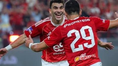 بثنائية نظيفة.. الأهلي يحسم نتيجة الشوط الأول أمام شبيبة القبائل بدوري الأبطال