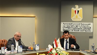 أشرف صبحي يترأس اجتماع صندوق التمويل الأهلي لمراجعة الاستثمارات وتعزيز الدعم للشباب والرياضة