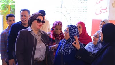 سولاف درويش تدلي بصوتها في الانتخابات البرلمانية 2025 