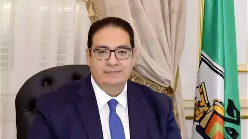 رئيس جامعة القاهرة