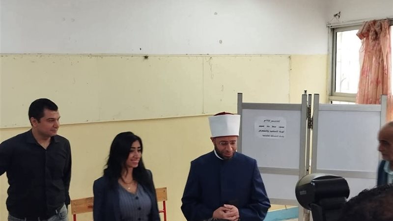 وزير الأوقاف يدلي