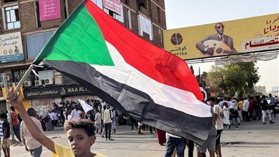 محلل سياسي سوداني: أن المسار التفاوضي للأزمة السودانية يلف حوله الغموض|خاص